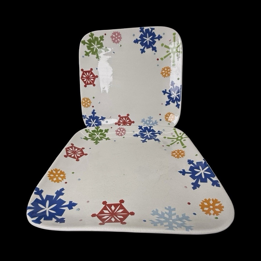 Target Home Sleddin Hill Snowflake Dinner Plates‎ Christmas Winter - Set Of 2